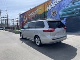 Used 2019 Toyota Sienna LE image 3