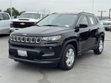 Used 2022 Jeep Compass Latitude w/ Convenience Group image 3