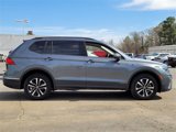 Used 2022 Volkswagen Tiguan S image 2