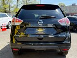 Used 2016 Nissan Rogue SV image 5
