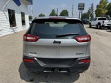 Used 2015 Jeep Cherokee Sport image 6