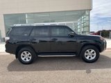 Used 2016 Toyota 4Runner SR5 Premium image 2