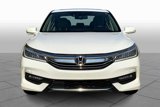 Used 2016 Honda Accord Touring image 3