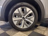Used 2022 Kia Niro EX image 5