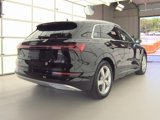 Used 2019 Audi e-tron Prestige w/ Prestige Package image 3