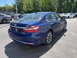 Used 2017 Honda Accord Touring image 4