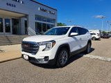 Used 2022 GMC Terrain SLT image 2