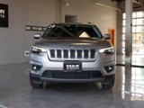 Used 2019 Jeep Cherokee Limited image 3