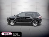 Used 2022 Jeep Compass Trailhawk image 4
