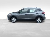 New 2025 Nissan Kicks Play S image 3