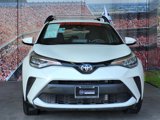 Used 2021 Toyota C-HR XLE image 3