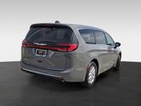 New 2025 Chrysler Pacifica Select image 5