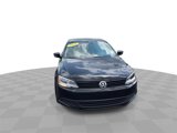 Used 2012 Volkswagen Jetta SE image 3