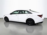 Used 2023 Hyundai Elantra Blue image 5
