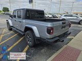 Used 2021 Jeep Gladiator Sport image 3