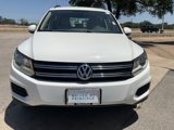 Used 2016 Volkswagen Tiguan S image 2