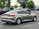 Used 2017 Kia Optima LX image 4