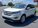 Used 2017 Ford Edge Titanium w/ Technology Package image 2
