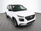 Used 2023 Hyundai Venue Limited image 3