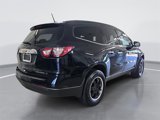 Used 2016 Chevrolet Traverse LT w/ Style and Technology Package image 3