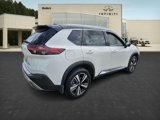Used 2021 Nissan Rogue Platinum image 5