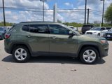 Used 2019 Jeep Compass Latitude image 2