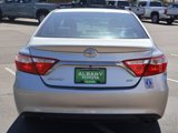 Used 2016 Toyota Camry SE image 5