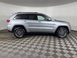Used 2021 Jeep Grand Cherokee Limited w/ Trailer Tow Group IV image 5
