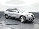 Used 2017 Chevrolet Traverse LT w/ Style and Technology Package image 4