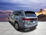 New 2025 Volkswagen Atlas SE image 3