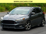 Used 2017 Ford Focus ST image 2