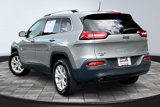 Used 2018 Jeep Cherokee Latitude image 2