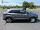 Used 2022 Ford Edge SEL image 6