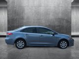 Used 2022 Toyota Corolla LE image 4