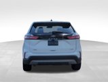 Used 2024 Ford Edge SEL image 4