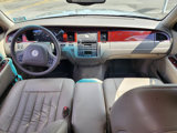 Used 2004 Lincoln Town Car Signature image 2