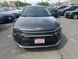 Used 2023 Kia Niro LX image 2