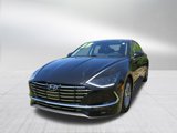 Certified 2023 Hyundai Sonata SE w/ Preferred Accessory Package image 4
