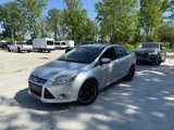 Used 2014 Ford Focus SE w/ Equipment Group 201A image 3
