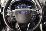 Used 2022 Ford Edge SEL image 3