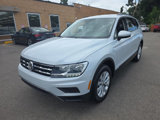 Used 2019 Volkswagen Tiguan S image 2