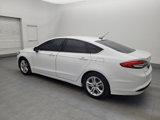 Used 2018 Ford Fusion SE image 3