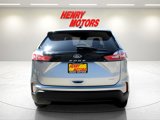 Used 2022 Ford Edge SE image 4