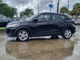 Used 2023 Nissan Kicks S image 3
