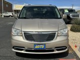 Used 2014 Chrysler Town & Country Touring image 2