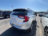 Used 2022 GMC Terrain SLE w/ Driver Convenience Package image 3