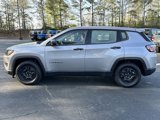 Used 2019 Jeep Compass Sport image 4