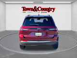 Certified 2023 Jeep Grand Cherokee Laredo w/ Trailer Tow Prep Group (B) image 5