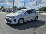 Used 2022 Kia Rio S image 3