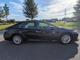 Used 2022 Toyota Camry LE image 5
